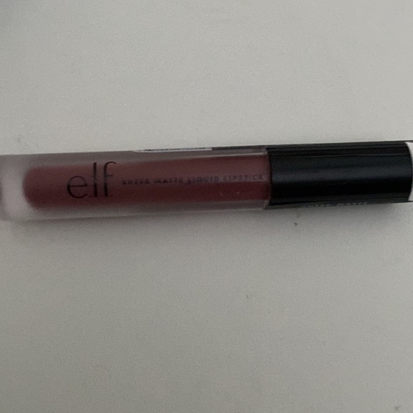 E.L.F. Lipstick and brushes - Picture 4 of 8